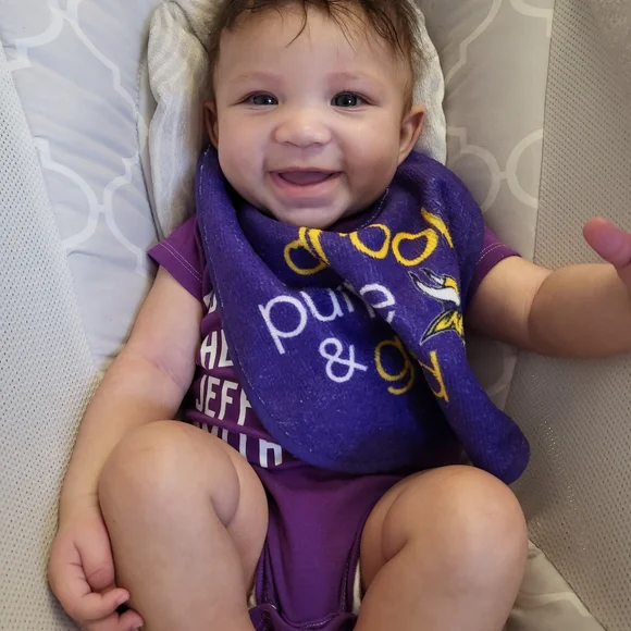 Grey Ivey - Picture 3 of 3